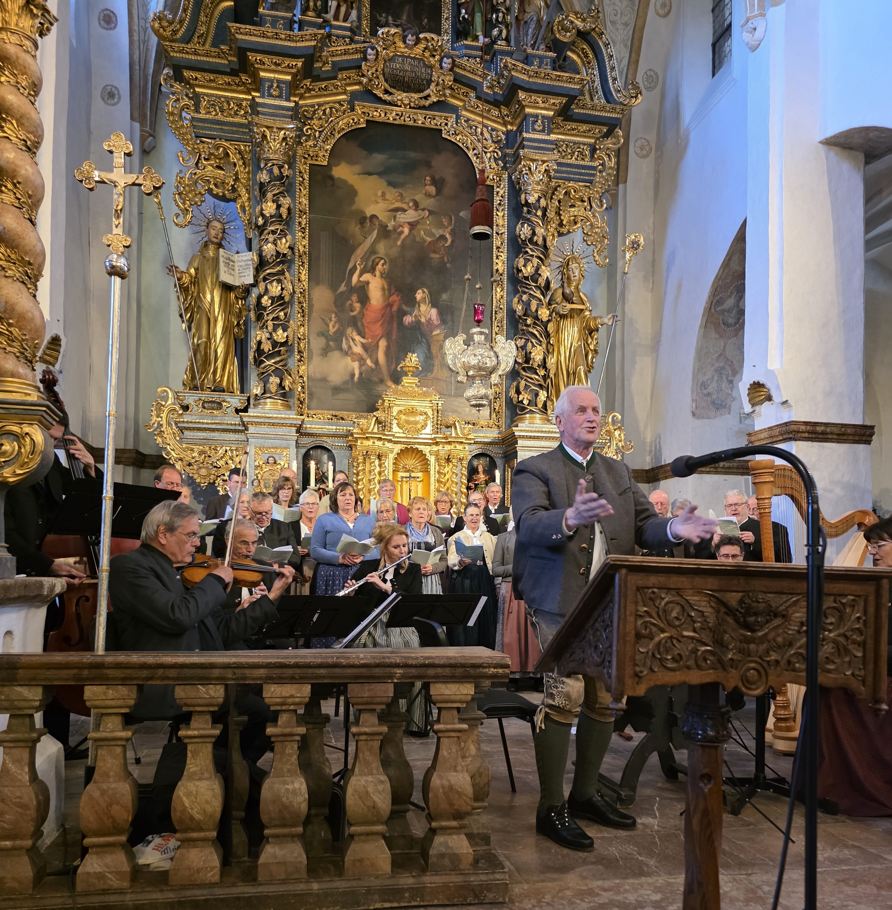 <p>Feierlichkeiten 30 Jahre Bayernbund KV Rosenheim auf der Fraueninsel</p>
